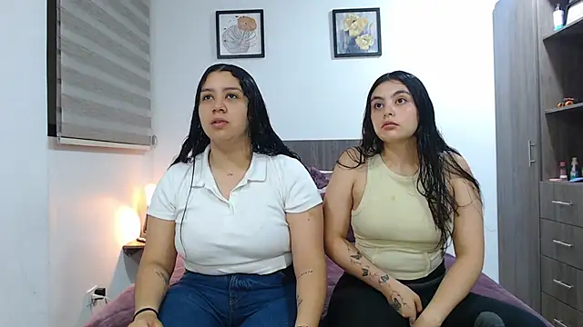 Snapshot of Scarlett_Jazmin chatting on May 16, 2026, 4:55 am Scarlett Jazmin online show from May 16, 2026, 4:55 am