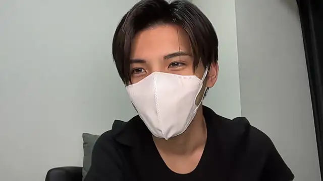 Snapshot of Lio_kun chatting on December 17, 2024, 1:05 pm Lio kun online show from December 17, 2024, 1:05 pm