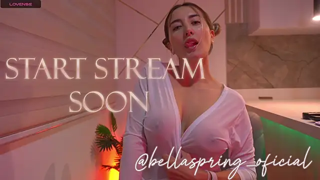 b3llaspringg online show from March 3, 2026, 11:01 pm