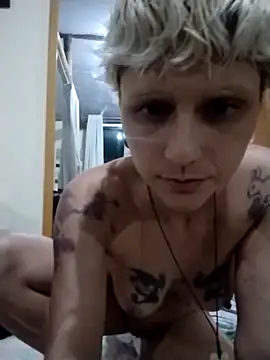 Luci foxx online show from April 16, 2026, 12:44 am