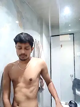 skinnyyyyyyyyy online show from April 11, 2026, 3:14 am