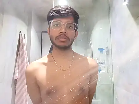 skinnyyyyyyyyy online show from February 4, 2025, 4:05 am