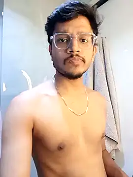 skinnyyyyyyyyy online show from March 4, 2026, 5:04 am