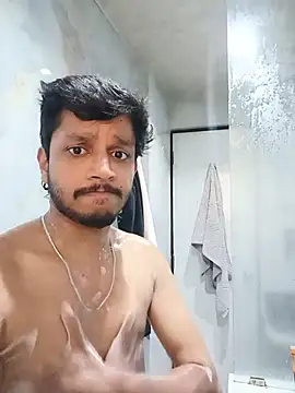 skinnyyyyyyyyy online show from June 12, 2026, 4:43 am