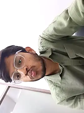 skinnyyyyyyyyy online show from February 7, 2025, 9:26 am