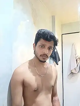 skinnyyyyyyyyy online show from June 11, 2026, 3:47 am