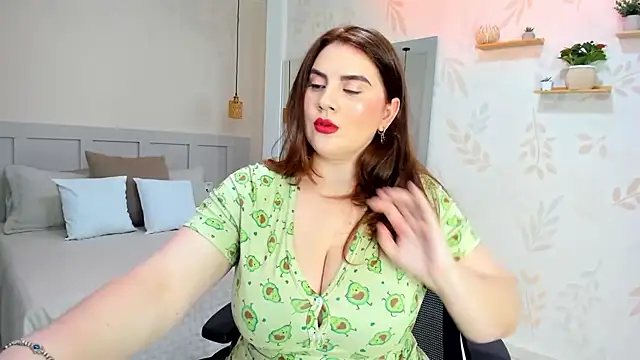 MartinaGuzmann online show from March 13, 2026, 1:54 am