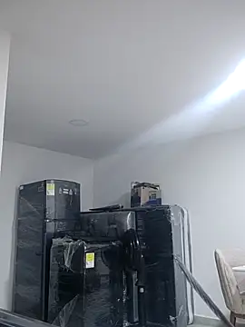 Snapshot of _Prinscarlet_ chatting on February 12, 2026, 4:23 am Prinscarlet online show from February 12, 2026, 4:23 am