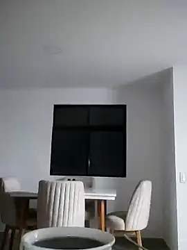 Snapshot of _Prinscarlet_ chatting on April 11, 2026, 4:20 am Prinscarlet online show from April 11, 2026, 4:20 am