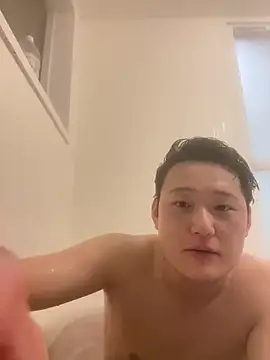 Snapshot of tuki_fu chatting on March 16, 2025, 9:38 am tuki fu online show from March 16, 2025, 9:38 am