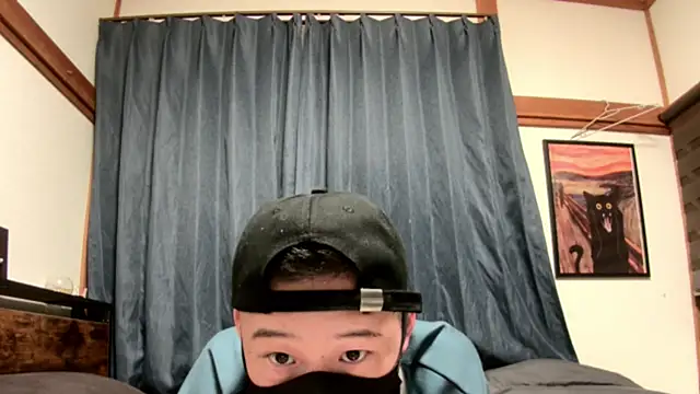 Snapshot of tuki_fu chatting on December 12, 2024, 10:56 am tuki fu online show from December 12, 2024, 10:56 am