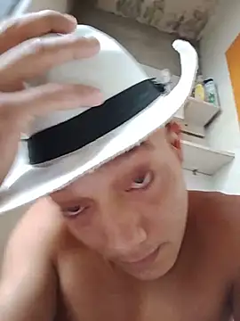 tayson  online show from June 10, 2026, 11:44 am