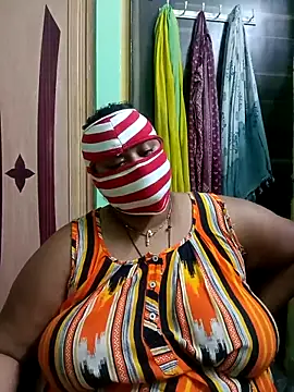 Snapshot of monaa chatting on April 4, 2026, 6:03 pm monaa online show from April 4, 2026, 6:03 pm