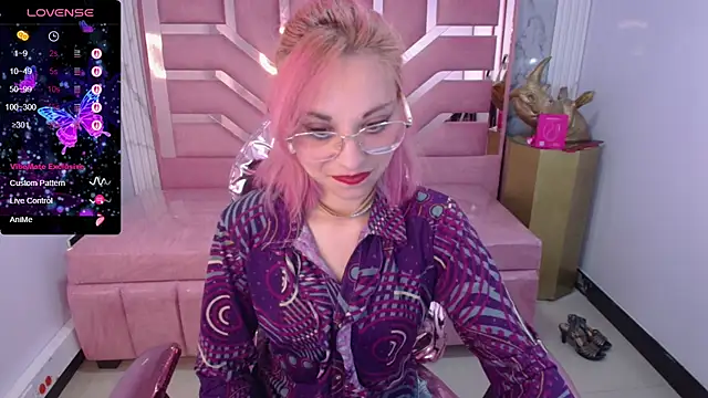 Snapshot of abril_ch_ chatting on March 6, 2026, 12:44 pm abril ch online show from March 6, 2026, 12:44 pm