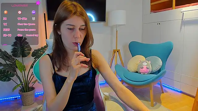 Hailey Green online show from July 23, 2026, 6:48 pm