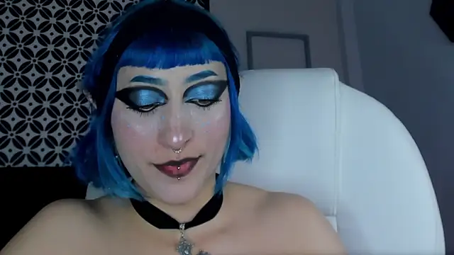 Blue berry1 online show from February 11, 2025, 11:22 pm