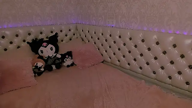 Snapshot of Jessica_Rabbit chatting on December 6, 2024, 7:06 pm Jessica Rabbit online show from December 6, 2024, 7:06 pm