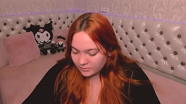 Snapshot of Jessica_Rabbit chatting on December 9, 2024, 2:17 pm Jessica Rabbit online show from December 9, 2024, 2:17 pm