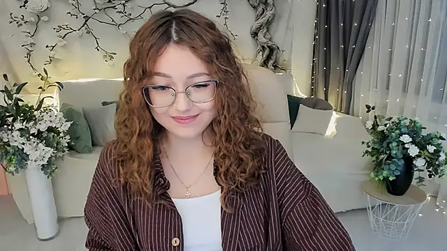 SereneFlame online show from November 27, 2025, 4:07 pm