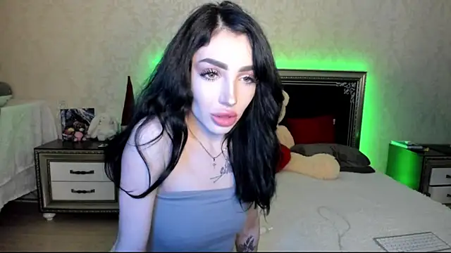 NancyLovee  online show from February 15, 2025, 1:21 am