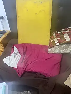 gloria7v05 online show from March 27, 2026, 2:53 am