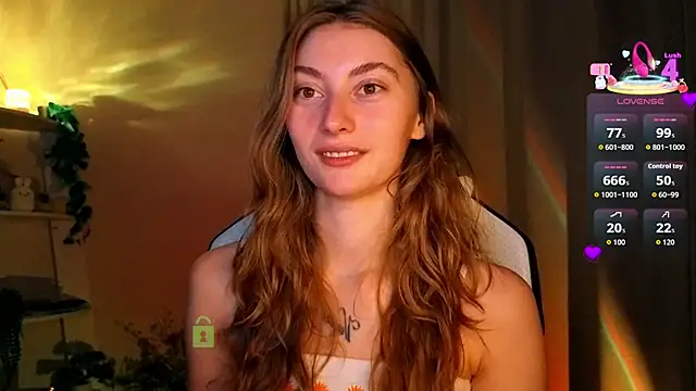 Snapshot of lady_curls chatting on May 9, 2026, 10:02 pm lady curls online show from May 9, 2026, 10:02 pm