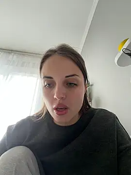 AmiLavs online show from April 1, 2026, 11:55 am