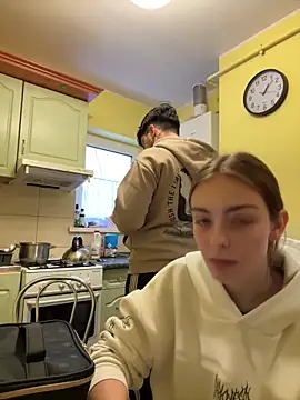 MrAndMrsSavage online show from February 13, 2025, 2:52 pm