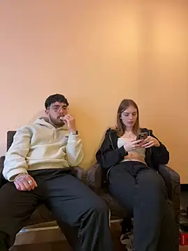 MrAndMrsSavage online show from February 26, 2025, 2:38 pm