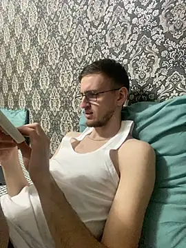 Snapshot of GrahamSouth chatting on March 5, 2025, 1:17 pm GrahamSouth online show from March 5, 2025, 1:17 pm