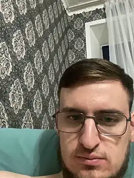 Snapshot of GrahamSouth chatting on January 3, 2025, 7:29 pm GrahamSouth online show from January 3, 2025, 7:29 pm