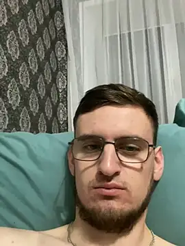 Snapshot of GrahamSouth chatting on December 28, 2024, 12:26 am GrahamSouth online show from December 28, 2024, 12:26 am