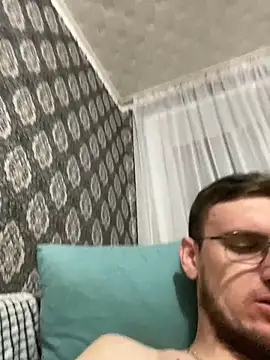 Snapshot of GrahamSouth chatting on January 2, 2025, 11:31 am GrahamSouth online show from January 2, 2025, 11:31 am