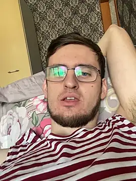 Snapshot of GrahamSouth chatting on February 7, 2025, 8:33 am GrahamSouth online show from February 7, 2025, 8:33 am