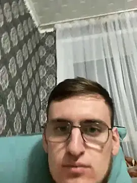 Snapshot of GrahamSouth chatting on January 8, 2025, 3:50 pm GrahamSouth online show from January 8, 2025, 3:50 pm