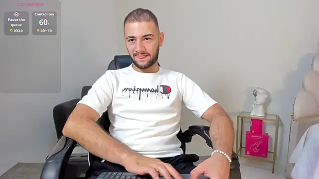 MaximusDick1  online show from July 23, 2026, 12:13 pm