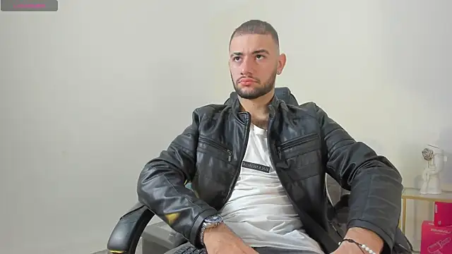 MaximusDick1  online show from July 19, 2026, 12:13 pm