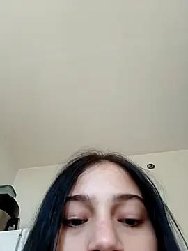 Virgin Pussy Love online show from May 29, 2026, 12:33 pm