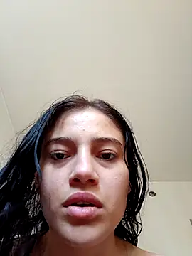 Virgin Pussy Love online show from June 3, 2026, 1:01 pm