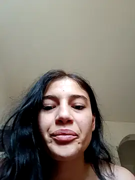Virgin Pussy Love online show from June 7, 2026, 1:38 pm