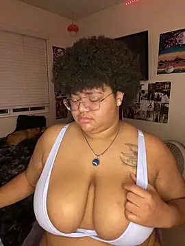 Snapshot of Ectorius chatting on March 22, 2025, 2:27 am Ectorius online show from March 22, 2025, 2:27 am