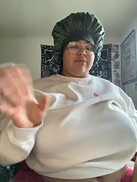 Snapshot of Ectorius chatting on February 11, 2026, 1:44 pm Ectorius online show from February 11, 2026, 1:44 pm