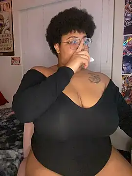 Snapshot of Ectorius chatting on November 22, 2025, 12:21 am Ectorius online show from November 22, 2025, 12:21 am