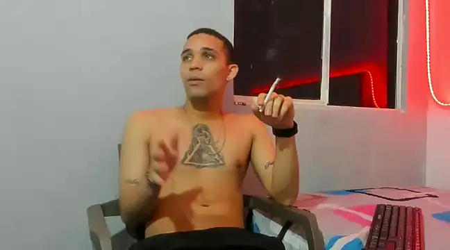 cali and lili online show from December 5, 2024, 5:21 am