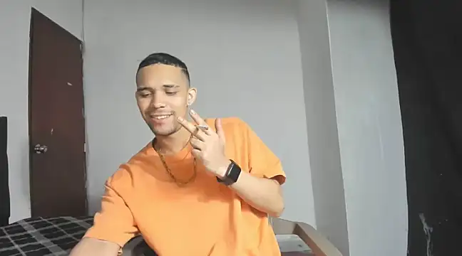 cali and lili online show from December 12, 2024, 1:21 am