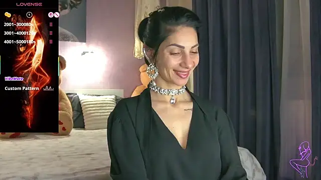 Snapshot of EvelynAisha chatting on January 17, 2026, 5:27 pm EvelynAisha online show from January 17, 2026, 5:27 pm