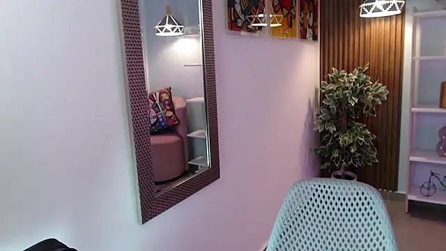 Snapshot of Dalila_Sky chatting on March 3, 2026, 6:04 pm Dalila Sky online show from March 3, 2026, 6:04 pm