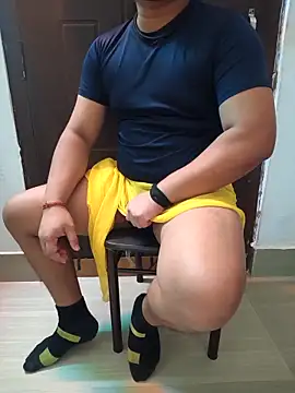 Snapshot of zon_zustin chatting on October 11, 2025, 9:32 am zon zustin online show from October 11, 2025, 9:32 am
