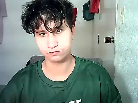 Im Milan Rs online show from November 20, 2025, 2:56 am