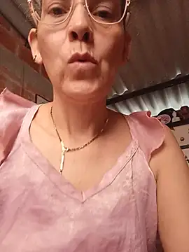 NanitaFun online show from August 4, 2026, 6:34 pm